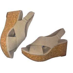 Clarks Women's Annadel Parker Wedge Sandal SZ 8